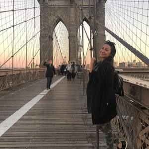 Meet your Posher, Natalia